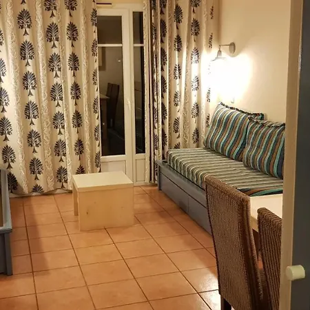 Golf Apartmán